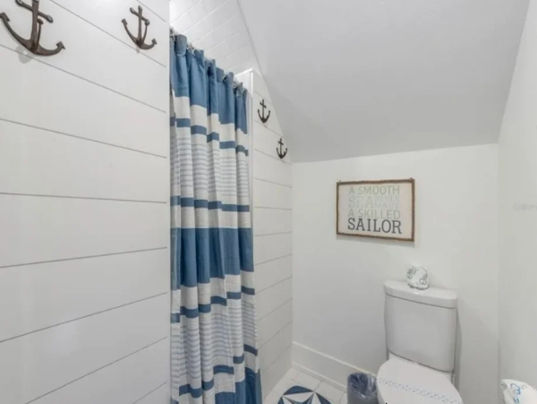 Walk to Beach Canal-Front Retreat in Anna Maria Island
